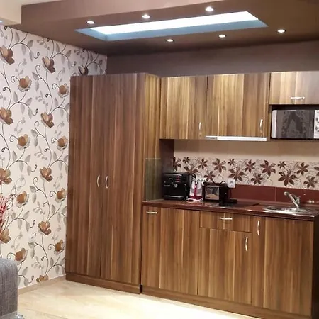 корал * Kiten (Burgas)